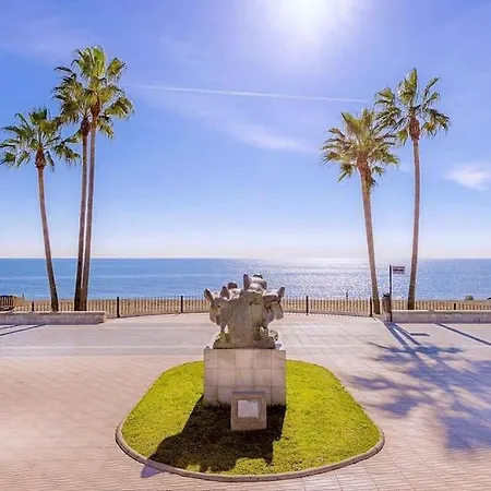 Luminosa Casa Familiar Centrica * Marbella