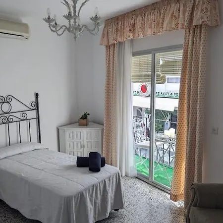 Holiday home Luminosa Casa Familiar Centrica